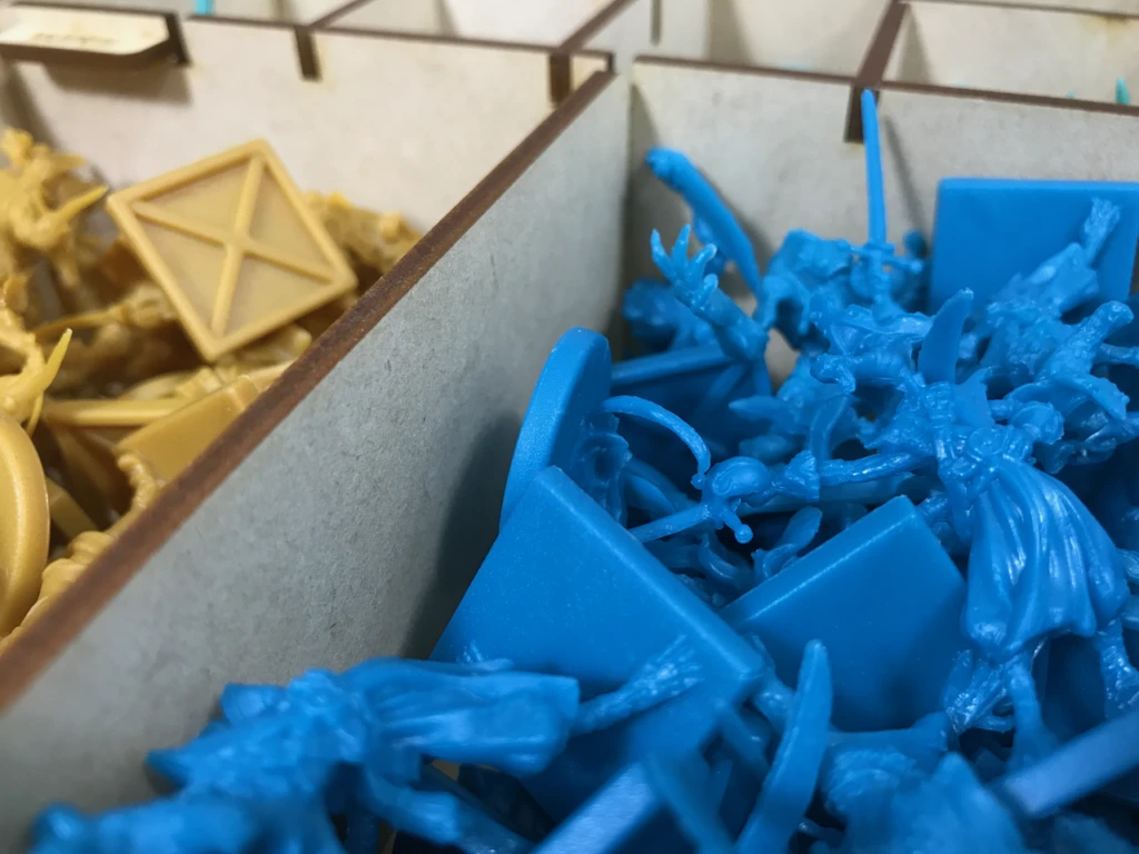 Go7 Gaming - RB-001 For Rum & Bones: Second Tide™ Base Game *PRE-ORDER* 8 Go7 Gaming - RB-001 For Rum & Bones: Second Tide™ Base Game *PRE-ORDER*