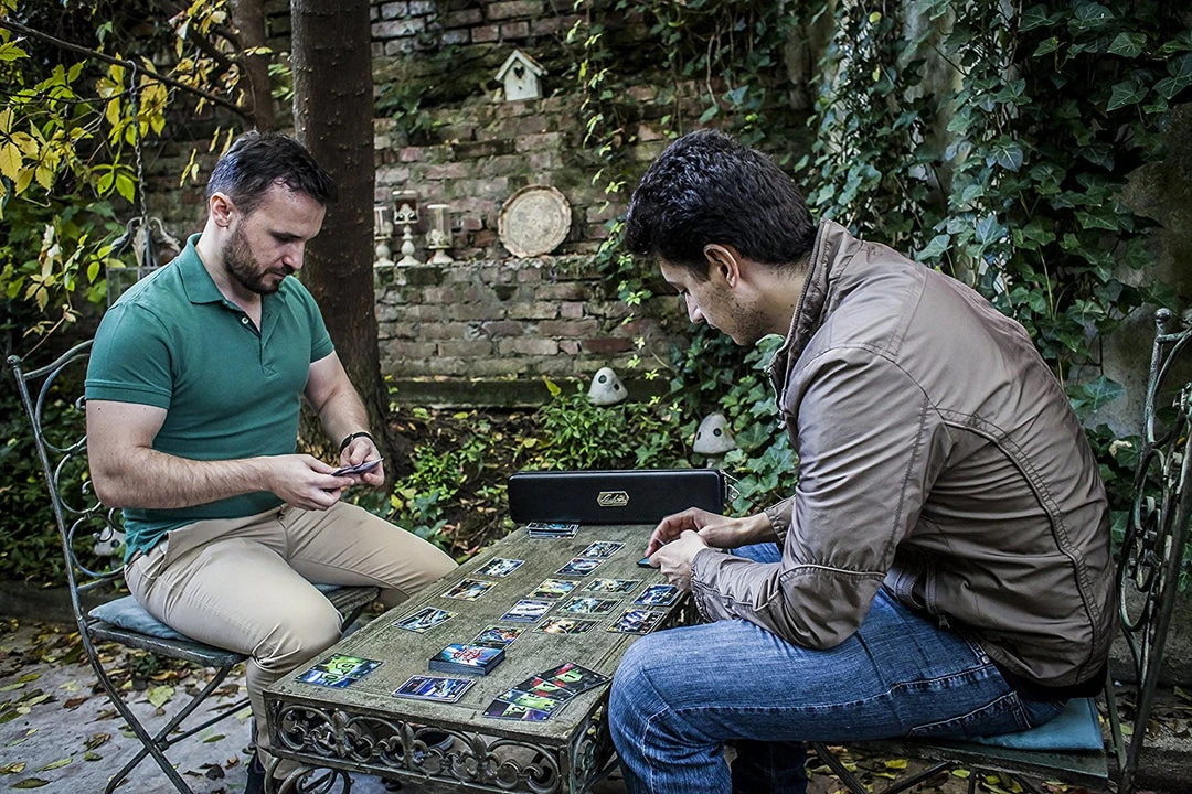 Quiver Time - Portable Game Card Carrying Case (Black) 7 Quiver Time - Portable Game Card Carrying Case (Black)