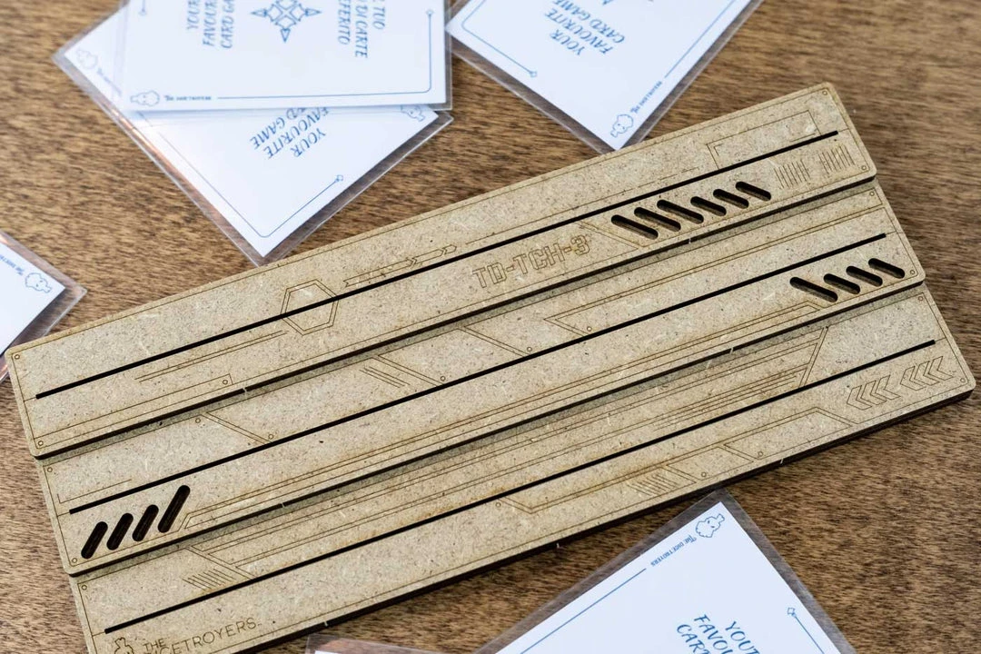 The Dicetroyers - Pick And Play Card Holder: Crate Version – Triple Row (Italy Import) Import Games 4 The Dicetroyers - Pick And Play Card Holder: Crate Version – Triple Row (Italy Import) Import Games