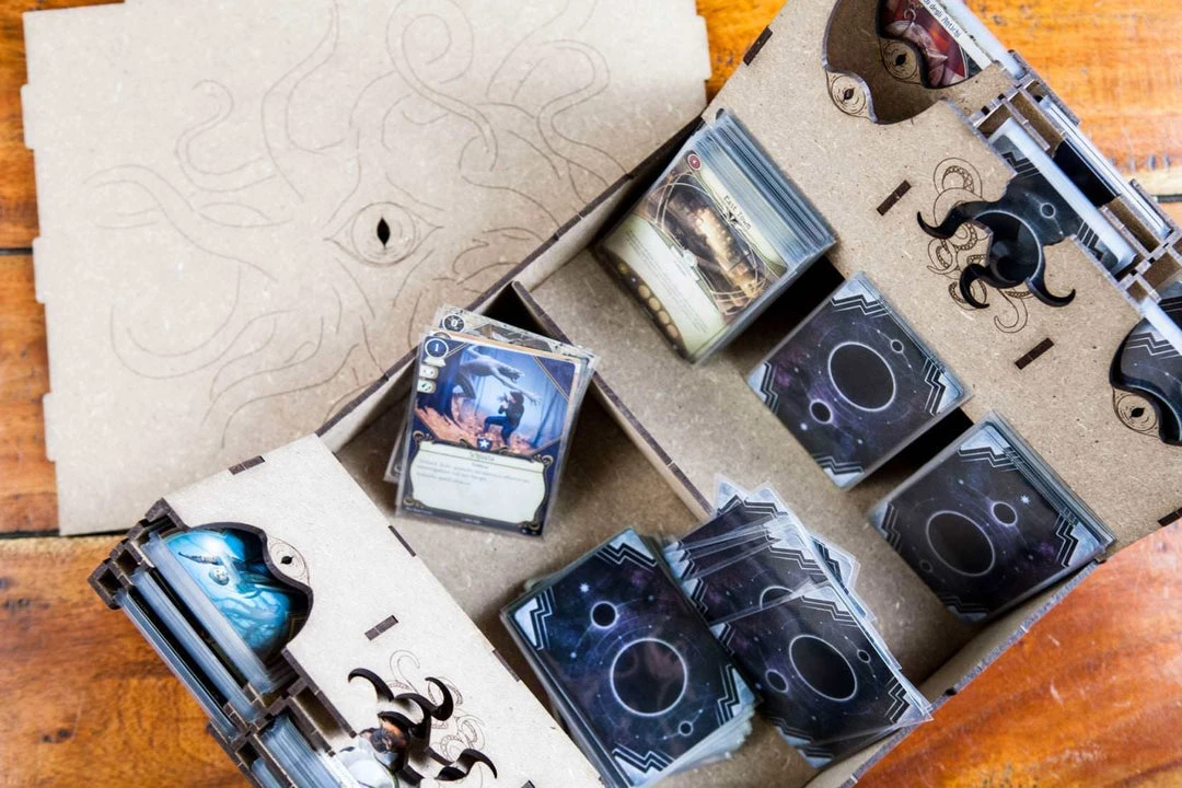 Import Games The Dicetroyers - Arkham Horror: The Card Game - Storage System (Medium) (Italy Import) 7 Import Games The Dicetroyers - Arkham Horror: The Card Game - Storage System (Medium) (Italy Import)