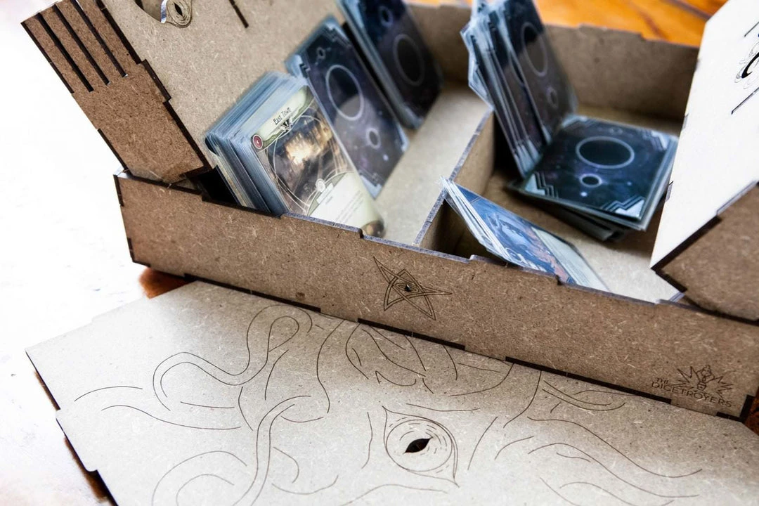 Import Games The Dicetroyers - Arkham Horror: The Card Game - Storage System (Medium) (Italy Import) 4 Import Games The Dicetroyers - Arkham Horror: The Card Game - Storage System (Medium) (Italy Import)