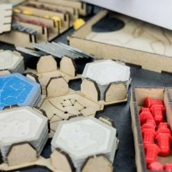 The Dicetroyers - Tapestry (Italy Import) Import Games