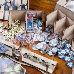 The Dicetroyers - The Lord Of The Rings: Journeys In Middle-Earth (Italy Import) Import Games