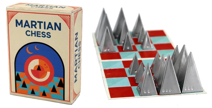 Looney Labs Pyramid Quartet (Display Case) 5 Looney Labs Pyramid Quartet (Display Case)